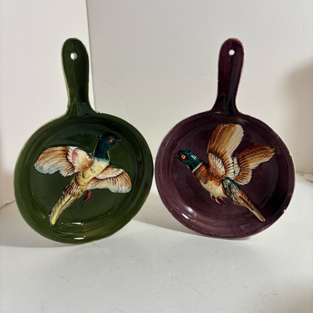 Vintage ceramic pheasant wall hangings - set of two‎